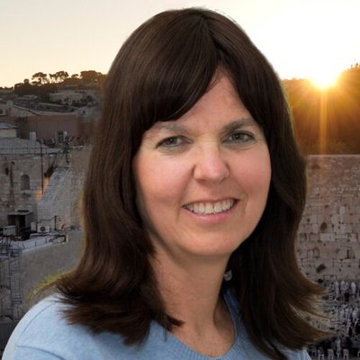 Dr. Lisa Aiken
